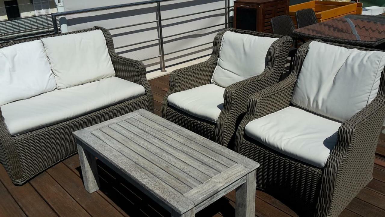 Luxury Apartment By The Sea With Private Whirlpool And Terrace 50M2 Posedarje Exterior photo