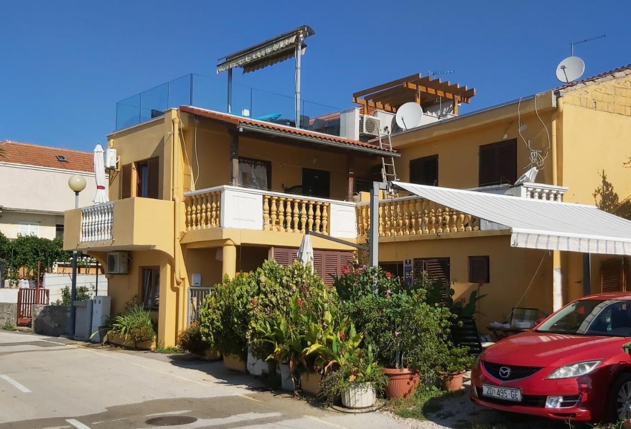 Luxury Apartment By The Sea With Private Whirlpool And Terrace 50M2 Posedarje Exterior photo